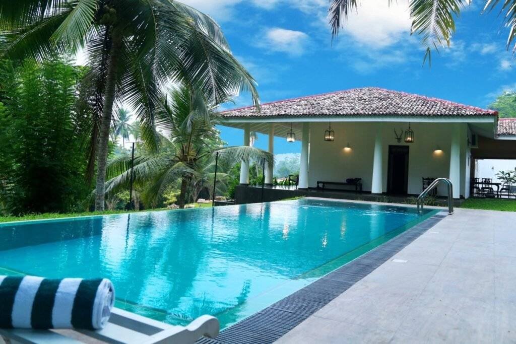 Redefine Hotel Comfort