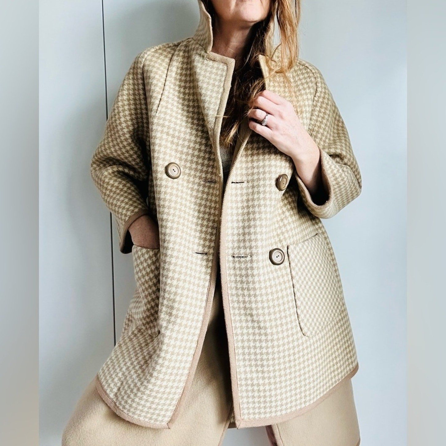 Vintage 60s Wool Skirt Suit in Mod Houndstooth – Size S/M